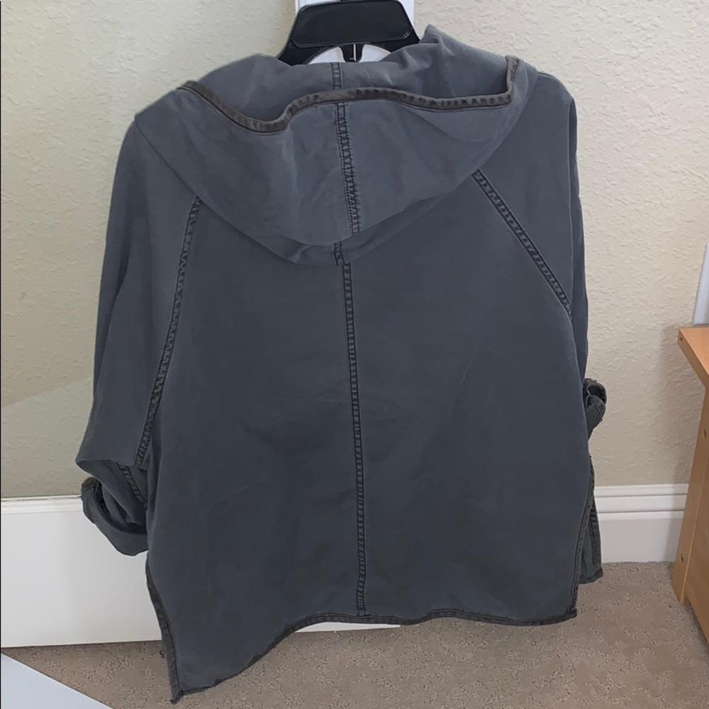 Free People Pullover - Picture 3 of 5